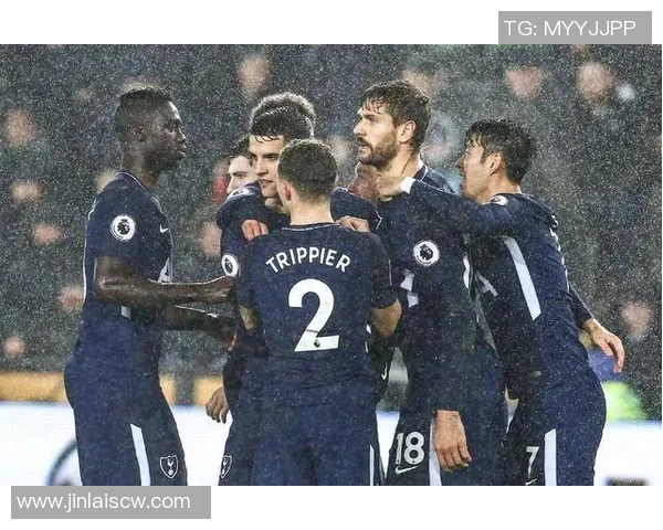 曼联主场迎战沃特福德争夺英超积分榜关键三分 曼联主场迎战沃特福德争夺英超积分榜关键三分